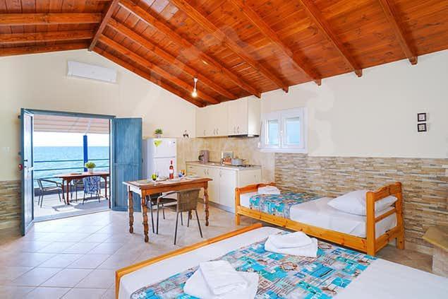 Avgoustos Beach House Skala Kallirachis Exterior photo