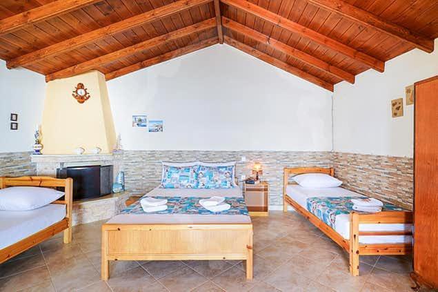 Avgoustos Beach House Skala Kallirachis Exterior photo